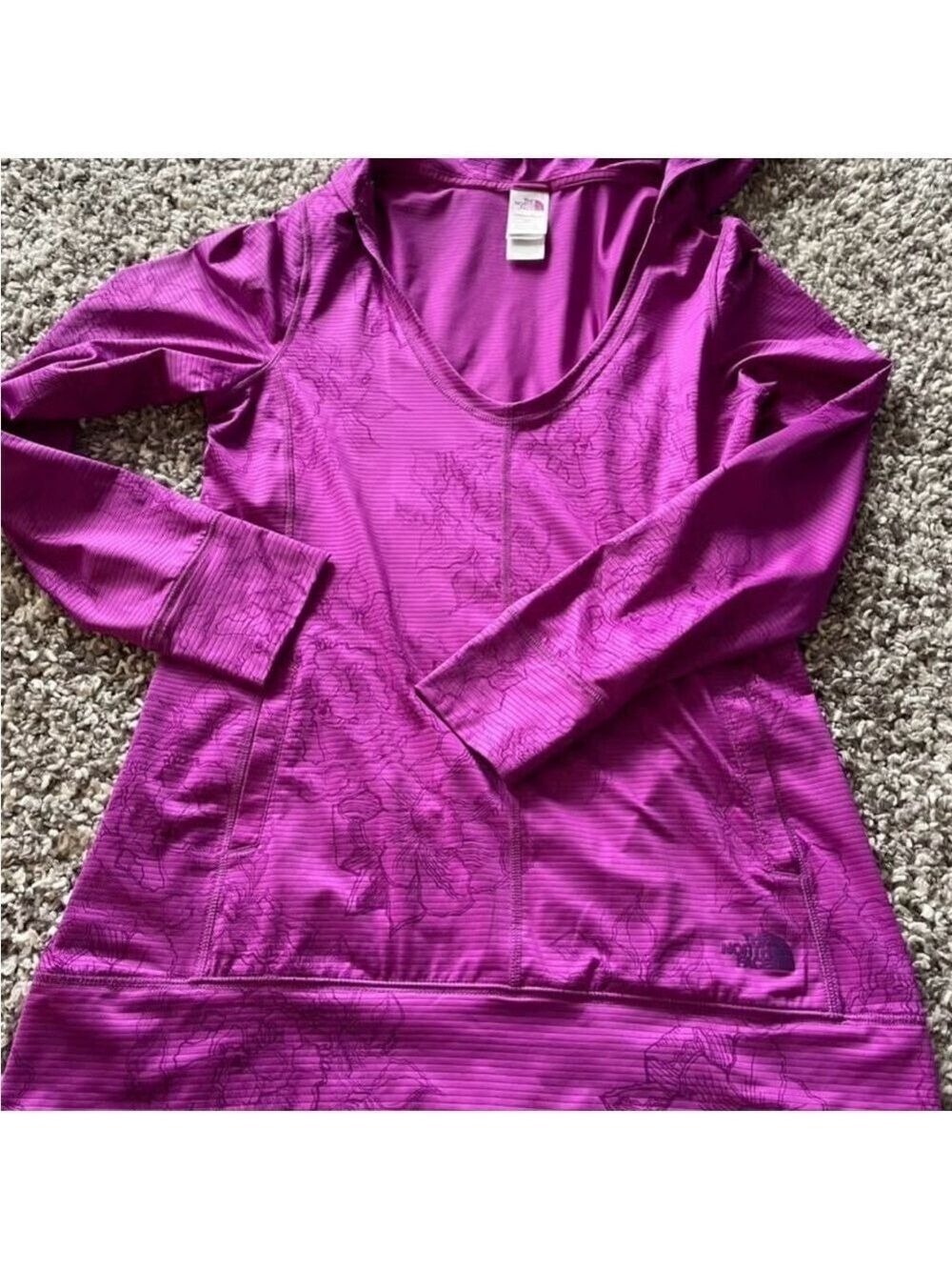 The North Face Magenta Hooded Top - ladies medium